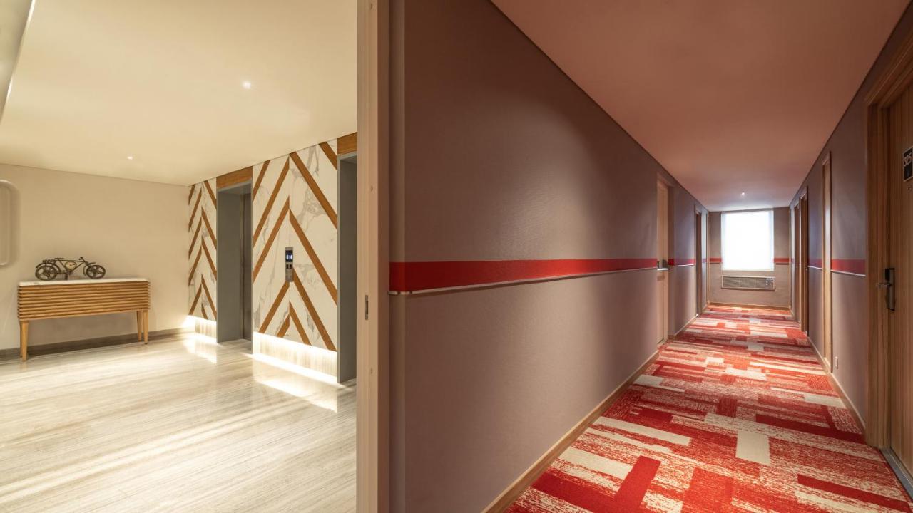 Ibis Mumbai Vikhroli - An Accor Brand Hotel Екстериор снимка